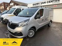 Used Renault Trafic Business 2015 Silver MPV