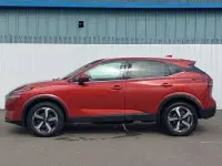 Used Nissan Qashqai N-Connecta 140 HP (102 kW) 2023 Red SUV