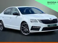 Used Skoda Octavia 180 HP (132 kW) 2018 Moon white metallic Hatchback