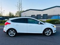 Used Ford Focus Titanium 120 HP (88 kW) 2015 White Hatchback