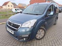 Gebraucht Peugeot Partner Tepee Active 98 PS (72 kW) 2015 Blau Van / Kleinbus