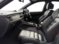 Used Porsche Macan 265 HP (194 kW) 2023 White SUV