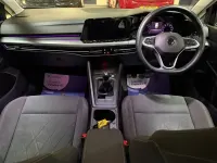 Second-hand VW Golf VII Style 150 CP (110 kW) 2020 Negru Hatchback