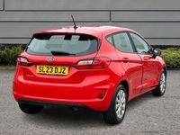Gebraucht Ford Fiesta Trend 99 PS (72 kW) 2023 Rot Kleinwagen