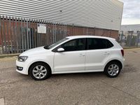 Used VW Polo Match 60 HP (44 kW) 2012 White Hatchback