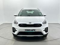 Gebraucht Kia Niro 141 PS (103 kW) 2020 Weiß SUV