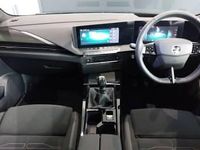 New Vauxhall Astra Ultimate 130 HP (95 kW) 2025 Black Hatchback