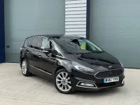 Używany Ford S-MAX Vignale 210 KM (154 kW) 2017 Czarny Minivan