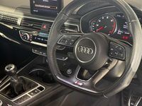 Gebraucht Audi A4 Black Edition 150 PS (110 kW) 2019 Schwarz Limousine