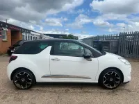 Used Citroën DS3 120 HP (88 kW) 2014 White Hatchback