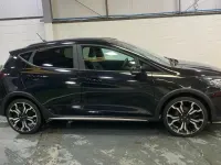 Begagnad Ford Fiesta Active X 100 HK (73 kW) 2023 Svart Halvkombi