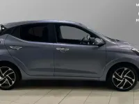 Used Hyundai i10 Premium 67 HP (49 kW) 2023 Blue Hatchback