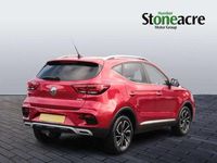 Used MG ZS Exclusive 111 HP (81 kW) 2024 Red SUV