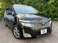 Usado Nissan Elgrand 2026 Negro Monovolumen