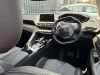 Used Peugeot 3008 Allure 165 HP (121 kW) 2018 Red SUV