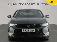 Begagnad Vauxhall Astra Design Edition 110 HK (80 kW) 2024 Svart Halvkombi