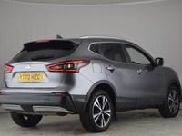 used Nissan Qashqai 1.3 DiG-T N-Connecta 5dr [Glass Roof Pack]