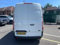 Used Ford Transit Custom 105 HP (77 kW) 2019 White Van