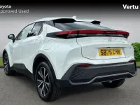 Used Toyota C-HR Design 140 HP (102 kW) 2025 Pure white (solid paint) SUV