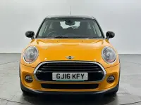 Used Mini Cooper Hatch 136 HP (100 kW) 2016 Orange Hatchback