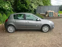 Used Renault Clio II 2011 Grey Hatchback