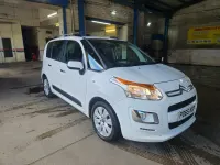 Used Citroën C3 Picasso Exclusive 2015 White MPV
