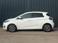 Used Renault Zoe GT-Line 100 kW (136 HP) 2022 White Hatchback