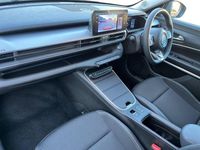 Used Jeep Avenger Summit 114 kW (156 HP) 2024 White/black SUV