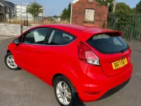 Used Ford Fiesta Zetec 82 HP (60 kW) 2017 Red Hatchback