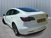 Used Tesla Model 3 Long Range AWD 366 kW (498 HP) 2019 White Sedan