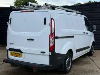 Used Ford Transit Custom 105 HP (77 kW) 2017 White Van