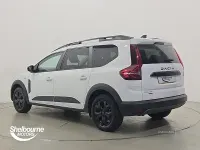 Used Dacia Jogger Extreme 141 HP (103 kW) 2025 White MPV