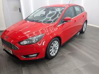 Used Ford Focus Titanium 120 HP (88 kW) 2015 Red Hatchback