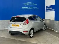 Used Ford Fiesta Titanium 100 HP (73 kW) 2017 Silver Hatchback