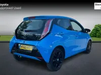 Used Toyota Aygo X-cite 69 HP (50 kW) 2015 Blue Hatchback