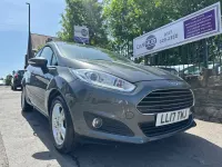 Używany Ford Fiesta Zetec 82 KM (60 kW) 2017 Szary Hatchback