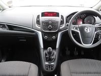 Used Vauxhall Zafira 2015 Brown MPV