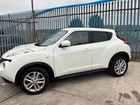 Usado Nissan Juke Acenta 115 HP (84 kW) 2010 Branco SUV