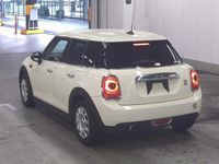 Used Mini Cooper Hatch 2018 White Hatchback