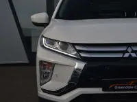 Used Mitsubishi Eclipse 163 HP (119 kW) 2019 White Hatchback