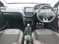 Używany Peugeot 2008 GT-line 110 KM (80 kW) 2019 Szary SUV