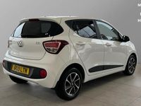 Used Hyundai i10 Premium 87 HP (63 kW) 2019 White Hatchback