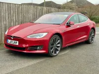 Used Tesla Model S 311 kW (423 HP) 2017 Red Hatchback