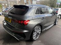 Usado Audi RS3 400 CV (294 kW) 2022 Gris Berlina