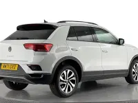 Used VW T-Roc Active 110 HP (80 kW) 2021 White SUV