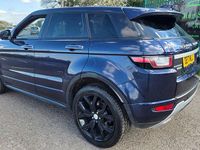 Used Land Rover Range Rover evoque Autobiography 180 HP (132 kW) 2017 Blue Estate