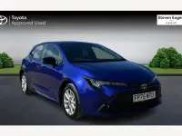 Used Toyota Corolla 140 HP (102 kW) 2025 Blue Hatchback