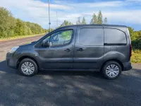 Begagnad Citroën Berlingo 75 HK (55 kW) 2017 Grå Minibuss