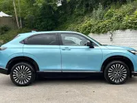 Używany Honda e:Ny1 Advance 150 kW (204 KM) 2025 Niebieski SUV