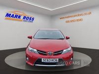 Used Toyota Auris 2014 Red Hatchback